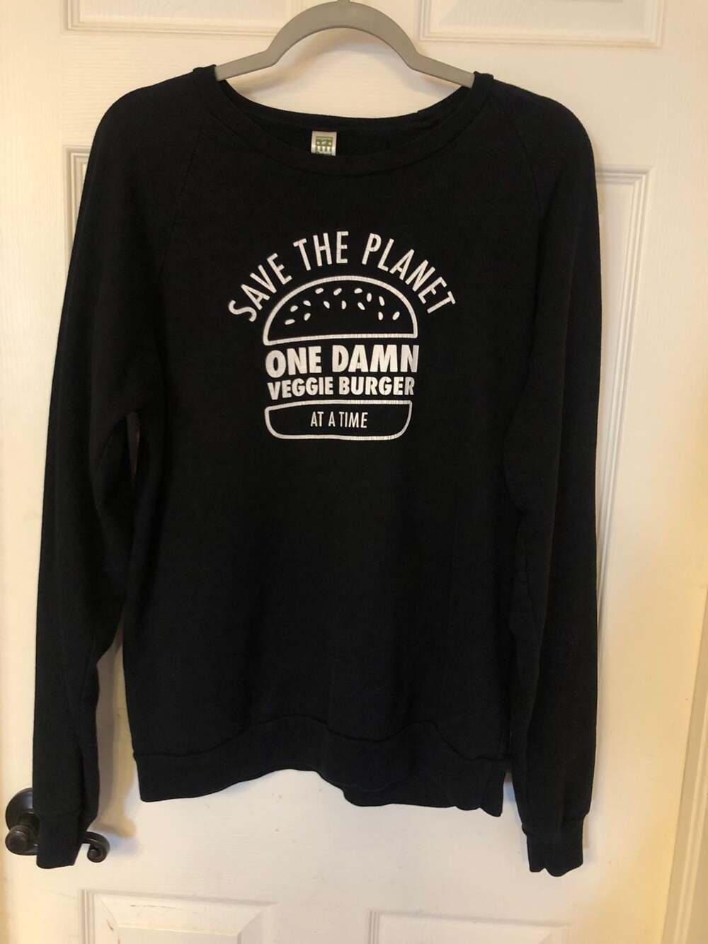 Royal Apparel Save The Planet Veggie Burger Sweatshirt Size MD Black